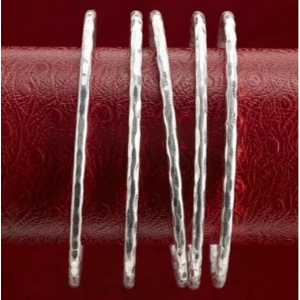 Los Angeles Boutique Stainless Steel Silver Tone 5 pcs Hammered Bangle Bracelet